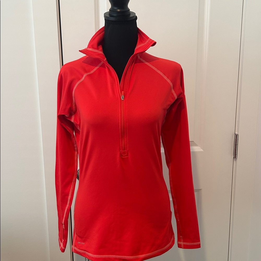 Nike Pro like new!